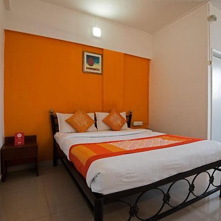 Oyo 1065 Hotel Hmr Royal Inn Pune Ngoại thất bức ảnh