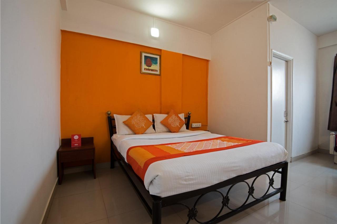 Oyo 1065 Hotel Hmr Royal Inn Pune Ngoại thất bức ảnh
