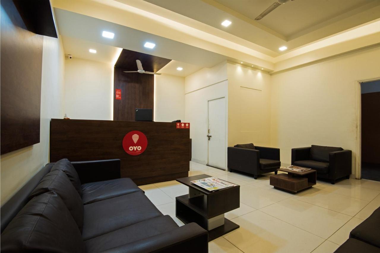 Oyo 1065 Hotel Hmr Royal Inn Pune Ngoại thất bức ảnh
